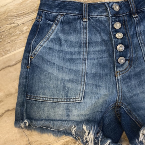 We The Free Jesse Carpenter Denim Shorts  Size 25 - Picture 2 of 12